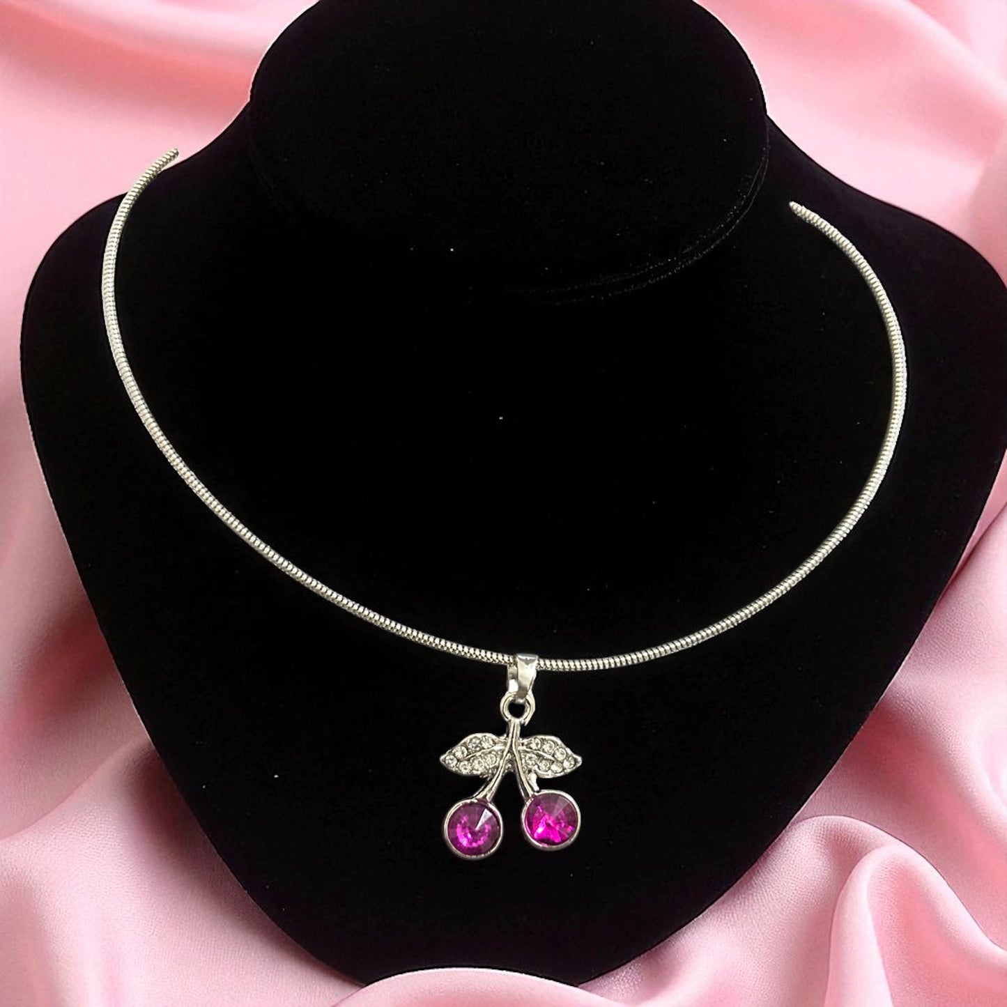 Elegant Silver Wire Chain Necklace with Luxury Cherry Pendant
