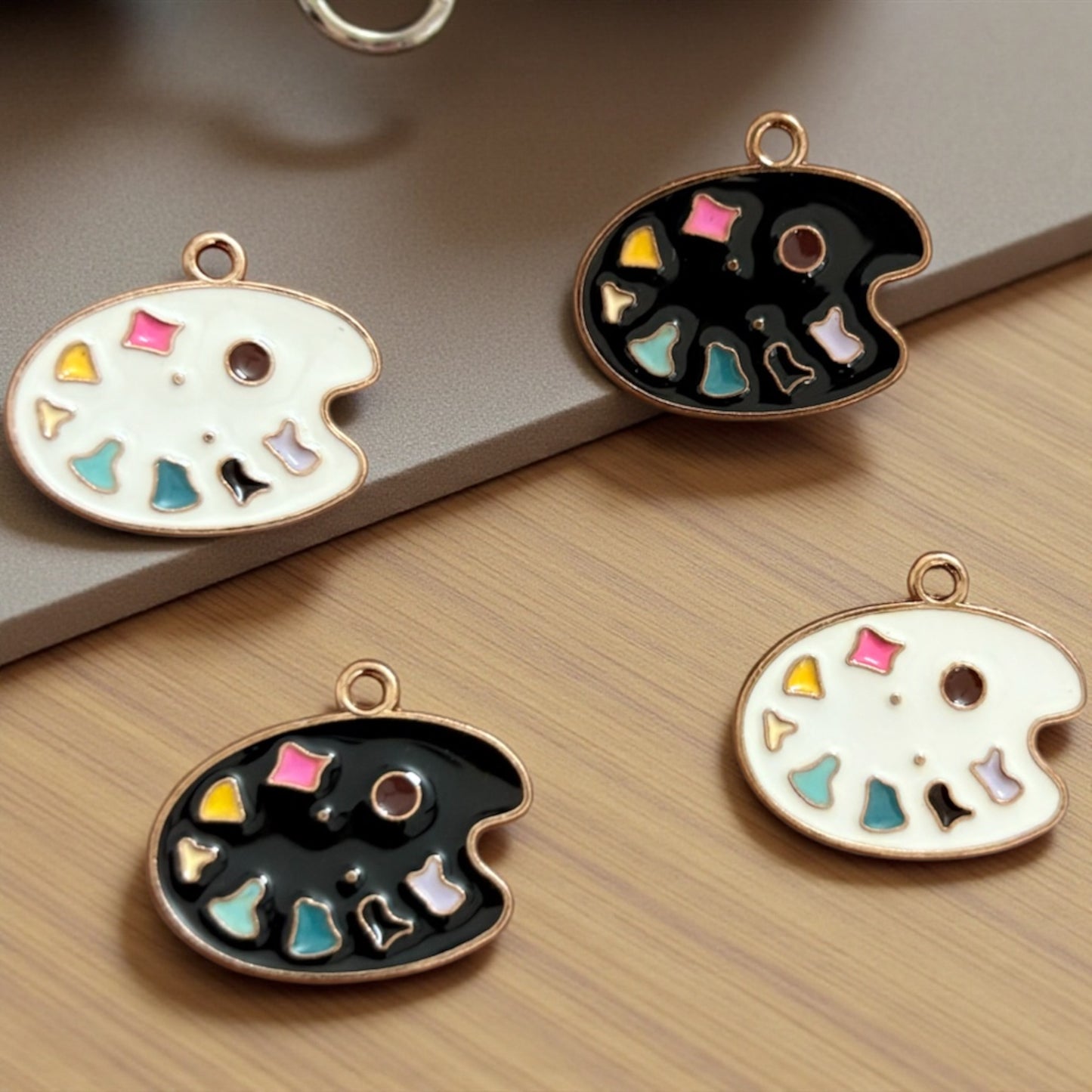 Painting Platter Charm 1PC