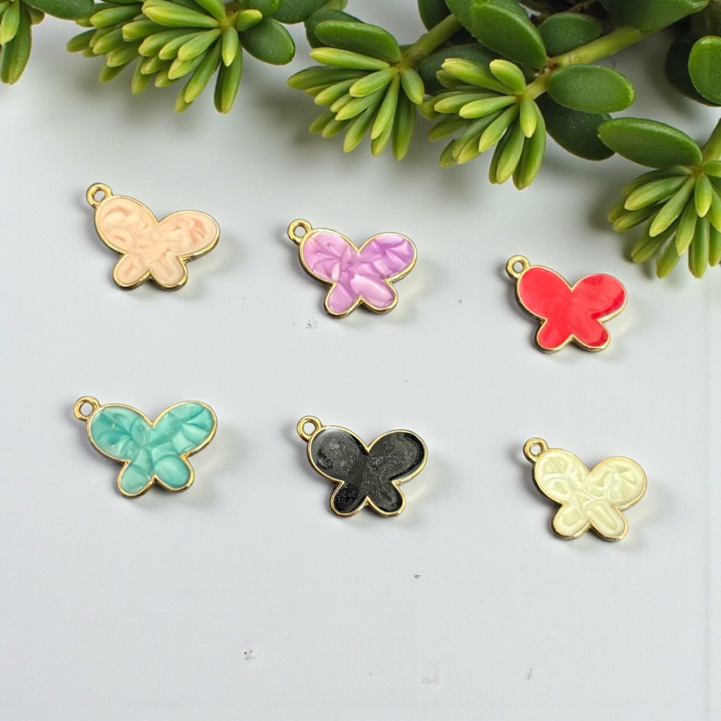 Curve Enamel Butterfly Charm