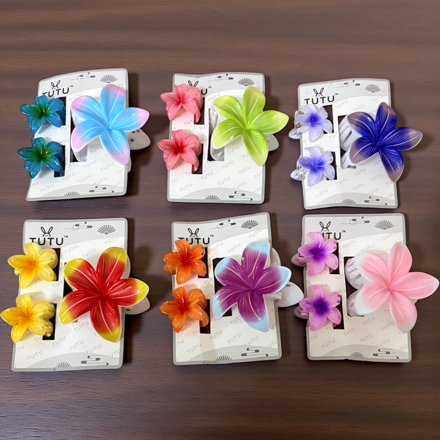 Striped Daisy Combo Hair Claw Clips (Big) - Pack of 18 Pcs JHKC1000039