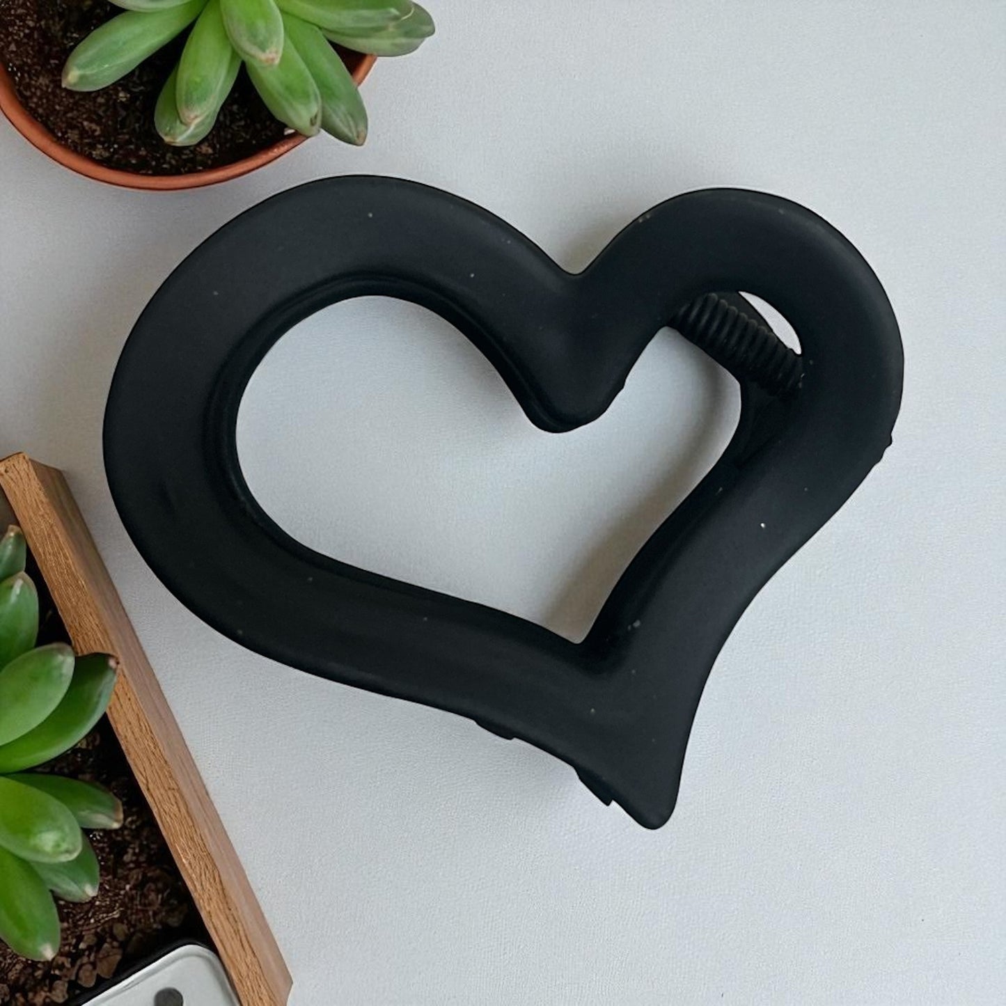Heart Shape Hair Claw Clip Stylish Hair Clutchers for Women (1PC)