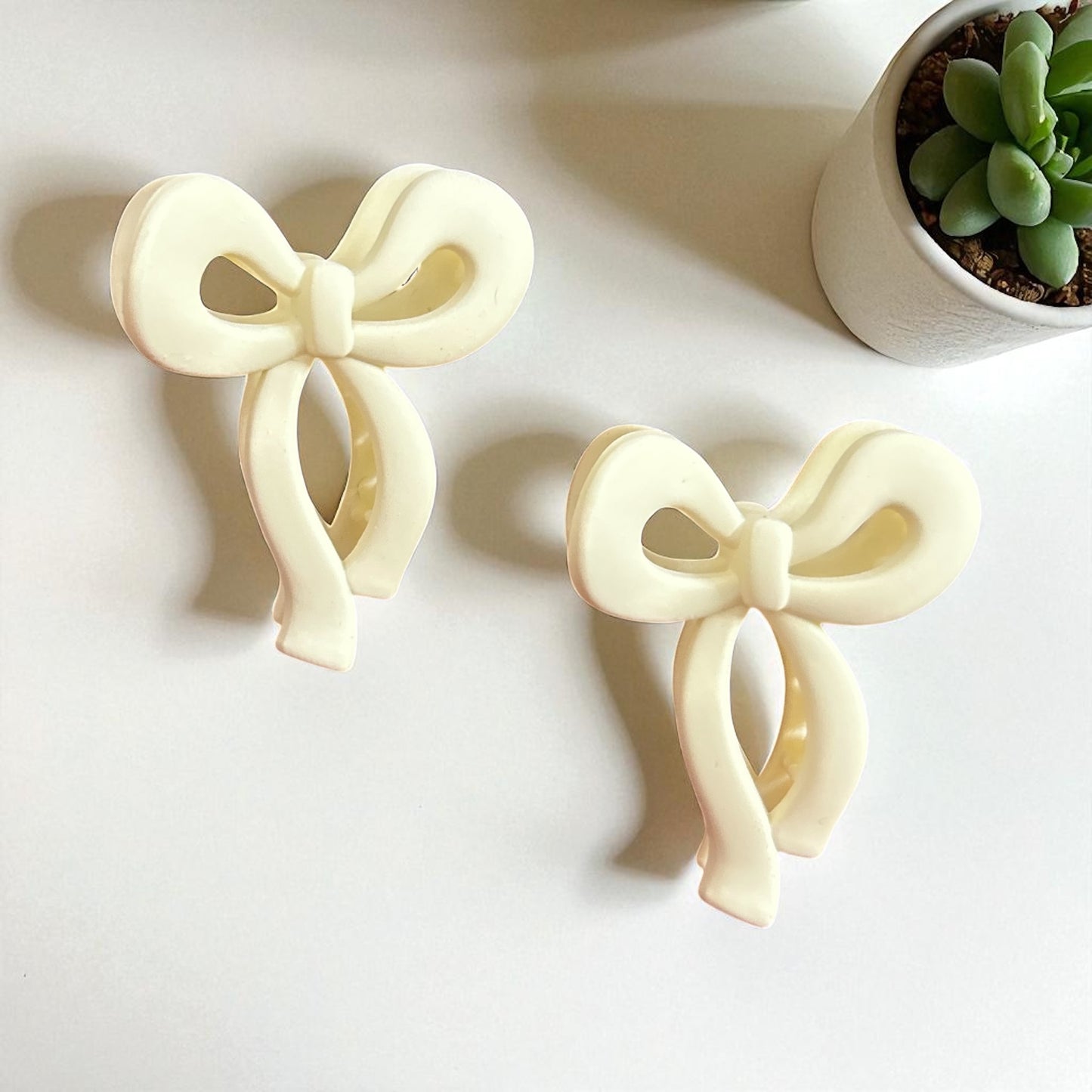 Matte Finish Korean Bow Claw Clips for Women (1 Pc)