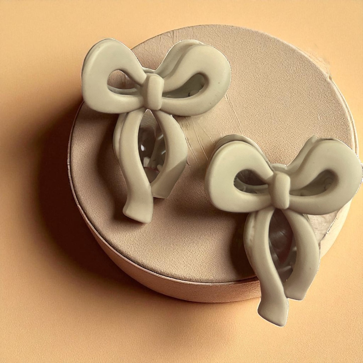 Matte Finish Korean Bow Claw Clips for Women (1 Pc)