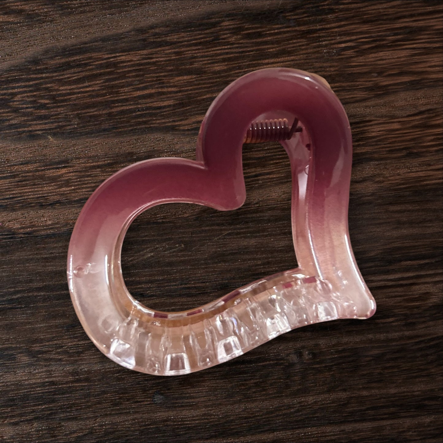 Transparent Korean Heart Claw Clips for Women (1 Pc) - Large