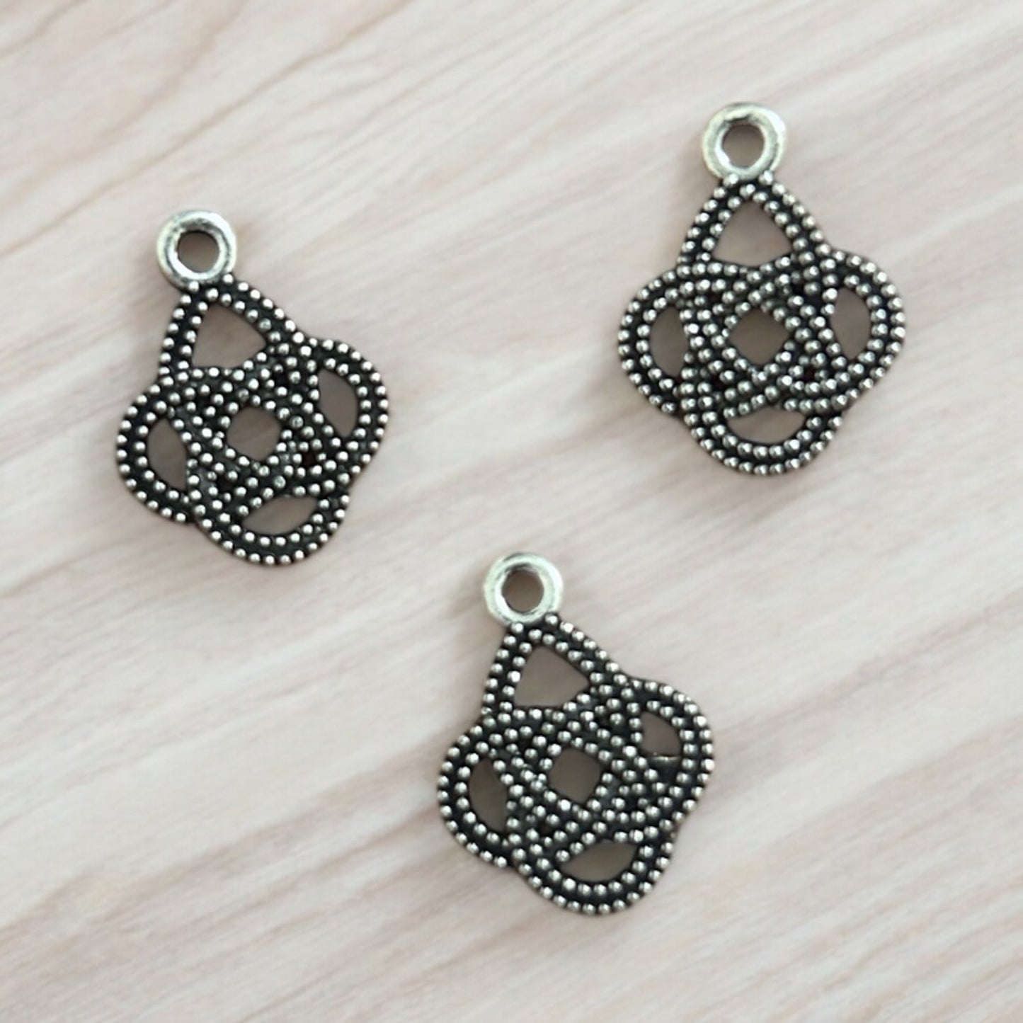 Celtic Connector Metal Charm 5pcs