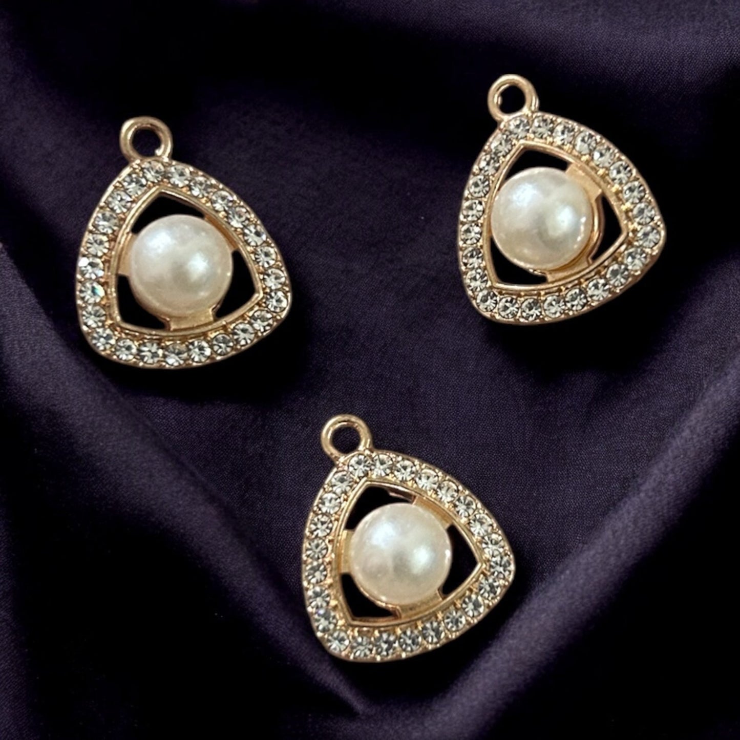 Triangle stone with Pearl beads charm