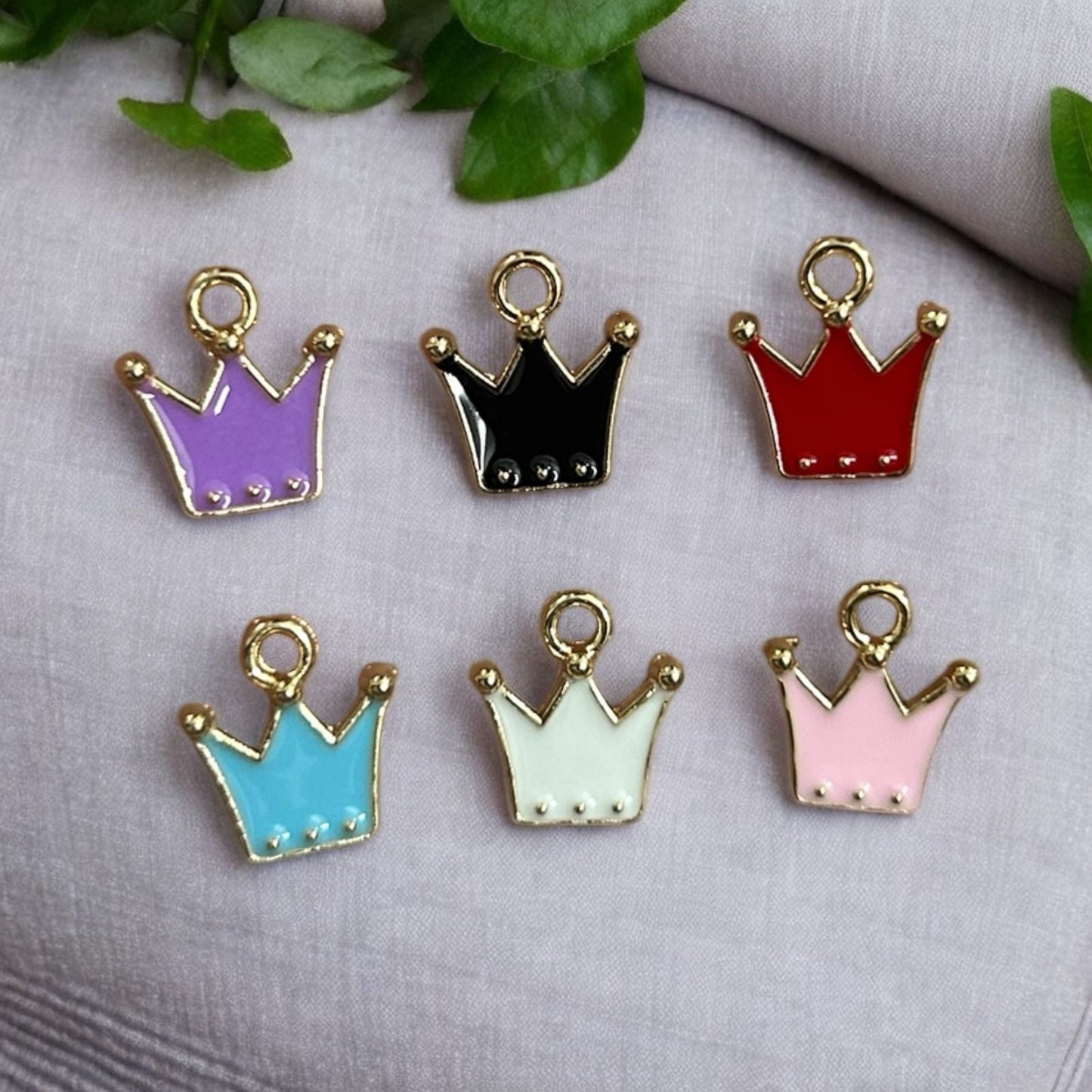 Multicolor Small Crown Charm (Pack of 10pcs)