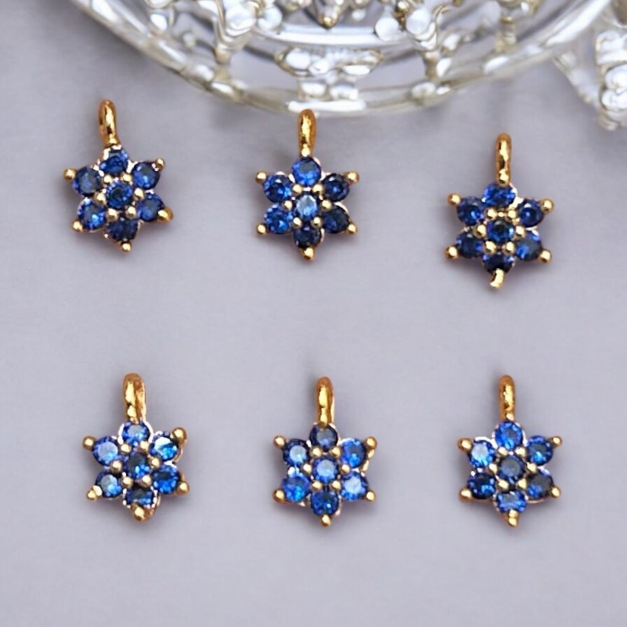 Sapphire Blue AD Stone Small Flower Pendant