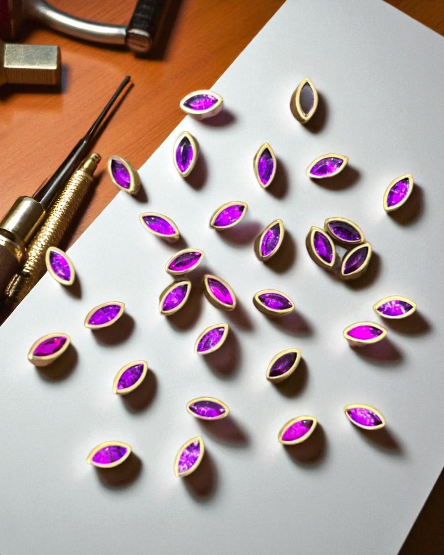 Eye Kundan Stones (10gms) for Jewelry Making, Bangles & Embroidery