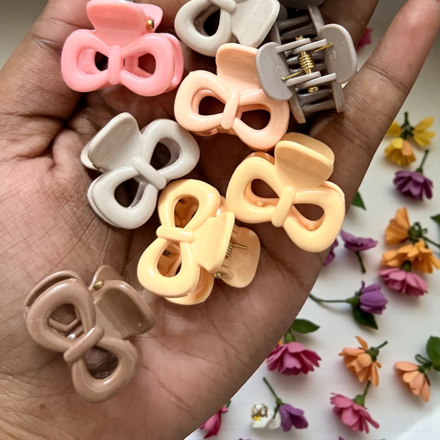 BEE N BEE Korean Hair Claw Clips (Small) - Pack of 10 Pcs JHKC1000051