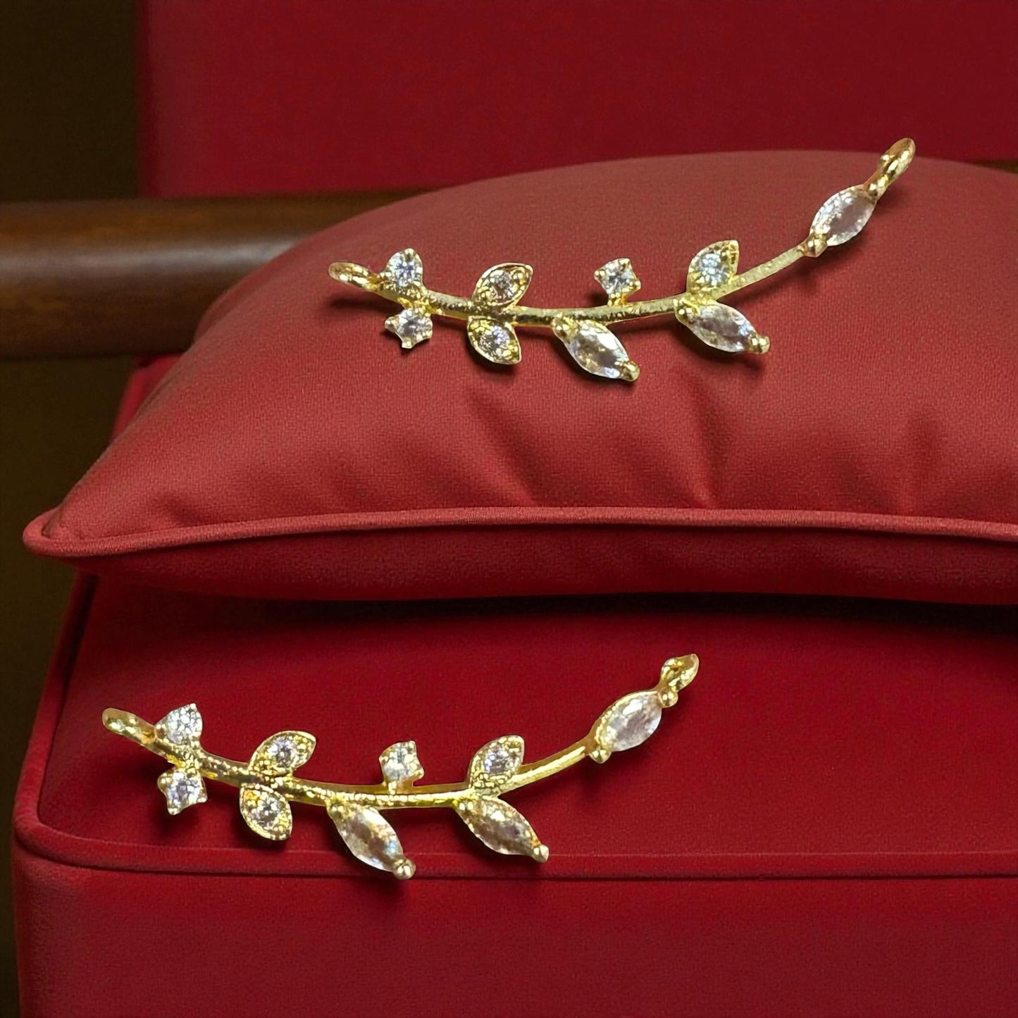 Premium Leaf AD Stone Necklace Pendant 1PC