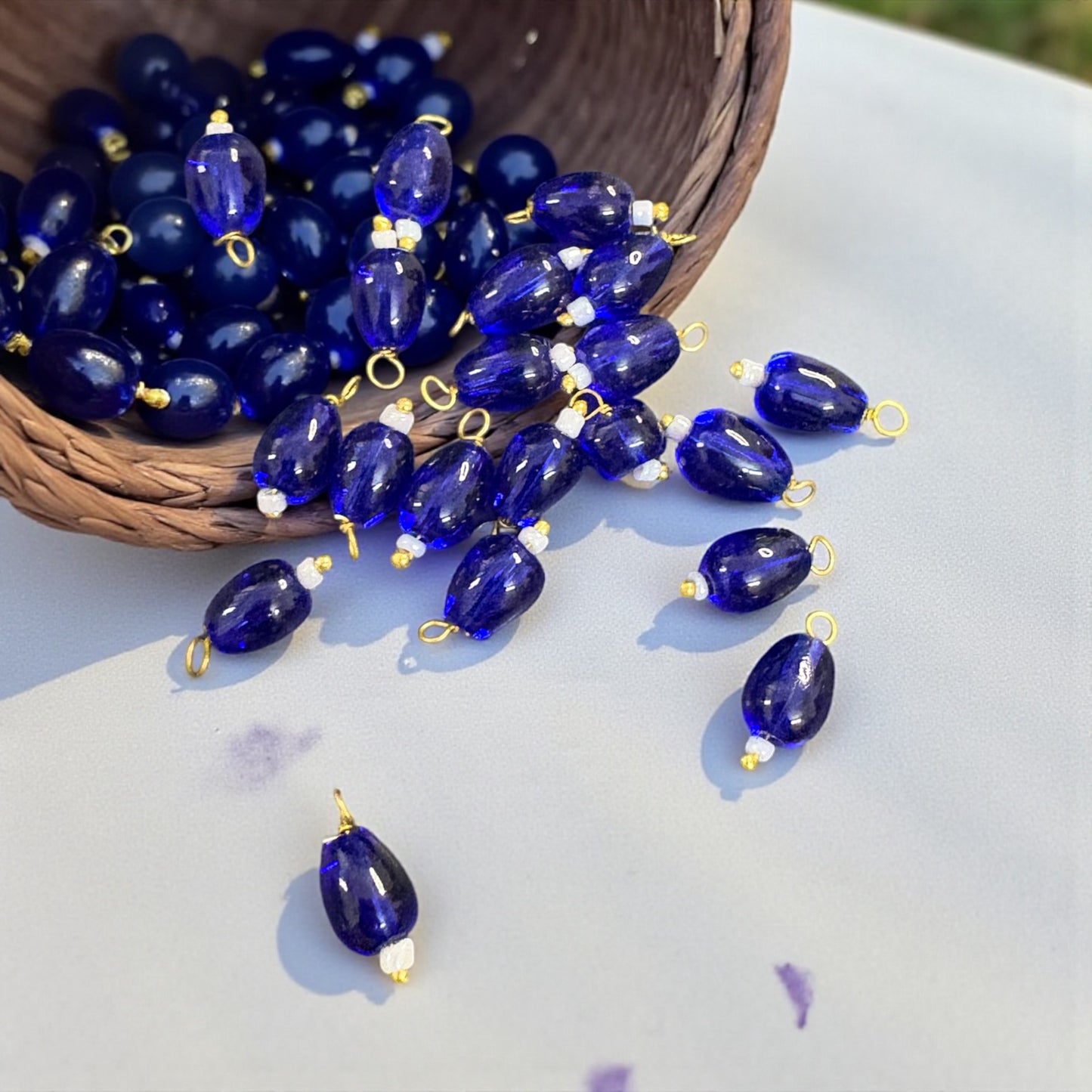 Transparent Oval Shape Glass Hanging Beads 8mm (10 pcs)