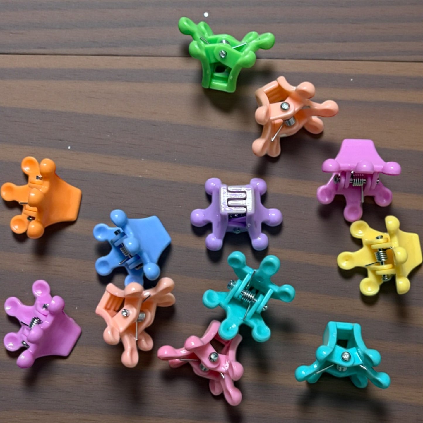 Multicolor Kids Hair Clips Small (Pack of 12 Pcs) JHKC100106