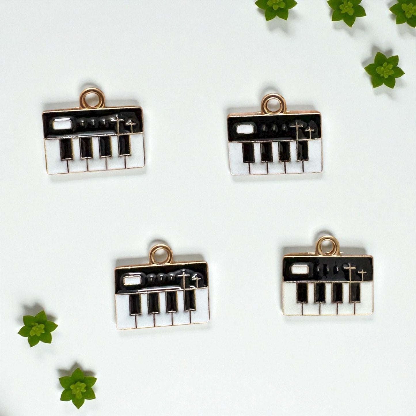 Music Piano Charm 1PC