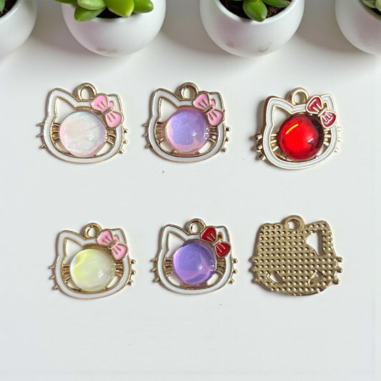 Gold Luxury Cat with Stone Charm (Mixed 1 Pc)