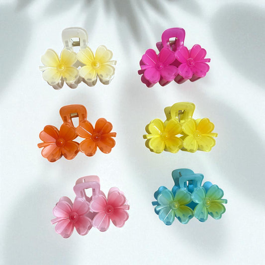 Four Petals Flower Hair Claw Clips for Women (1 Pc)