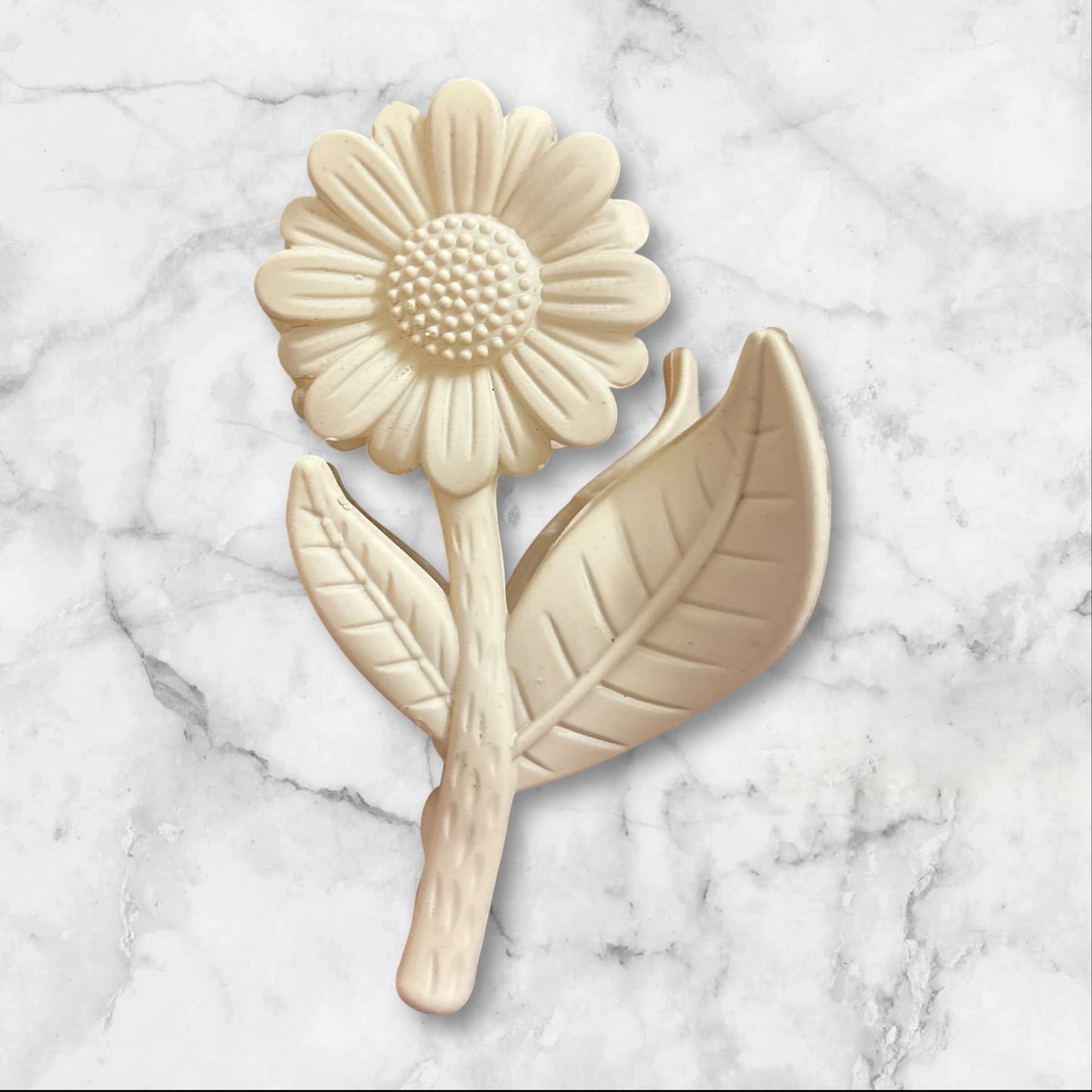Matte Finish Sun Flower Hair Claw Clips for Women (1 Pc)