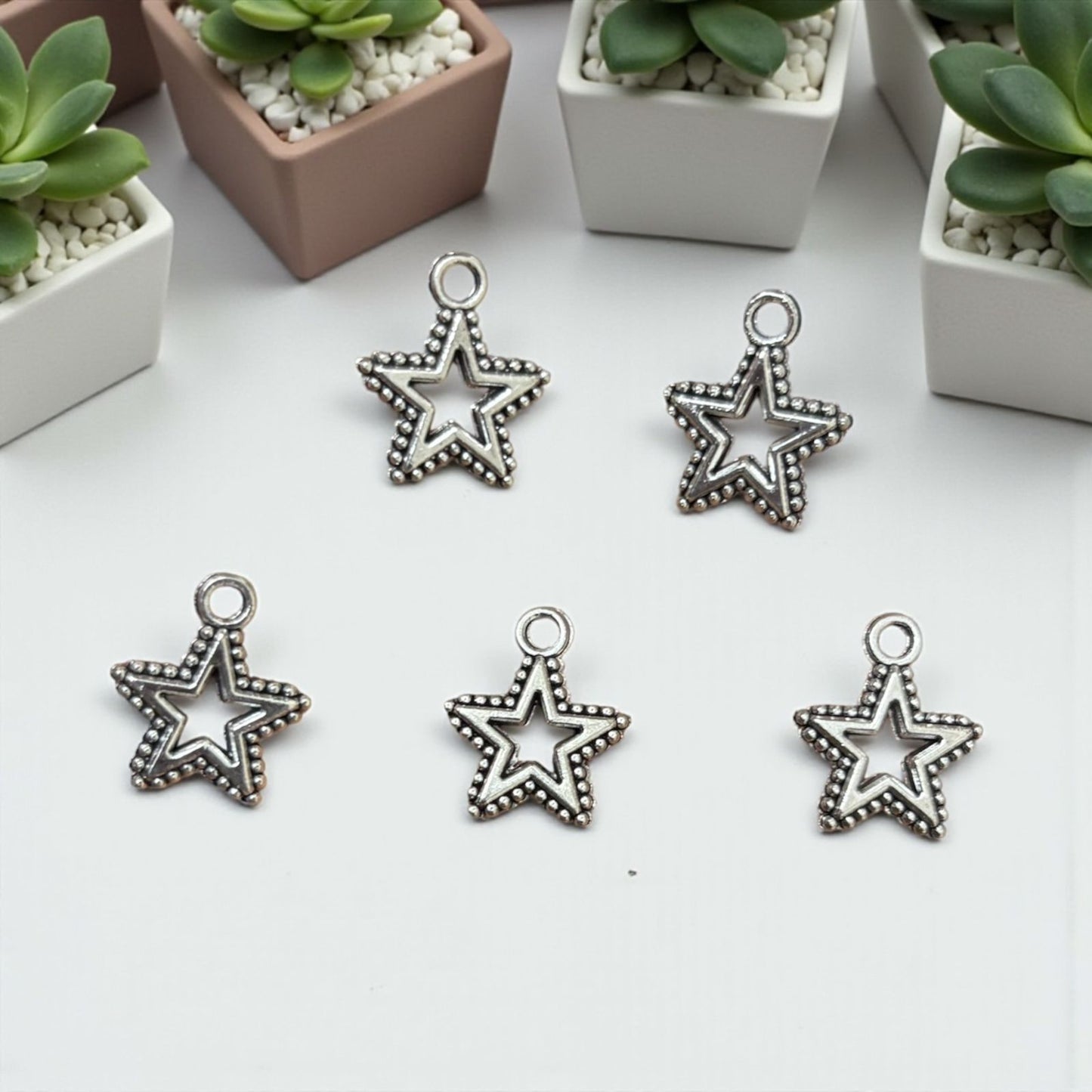 Dotted Silver Star Charms (Pack of 5pcs)