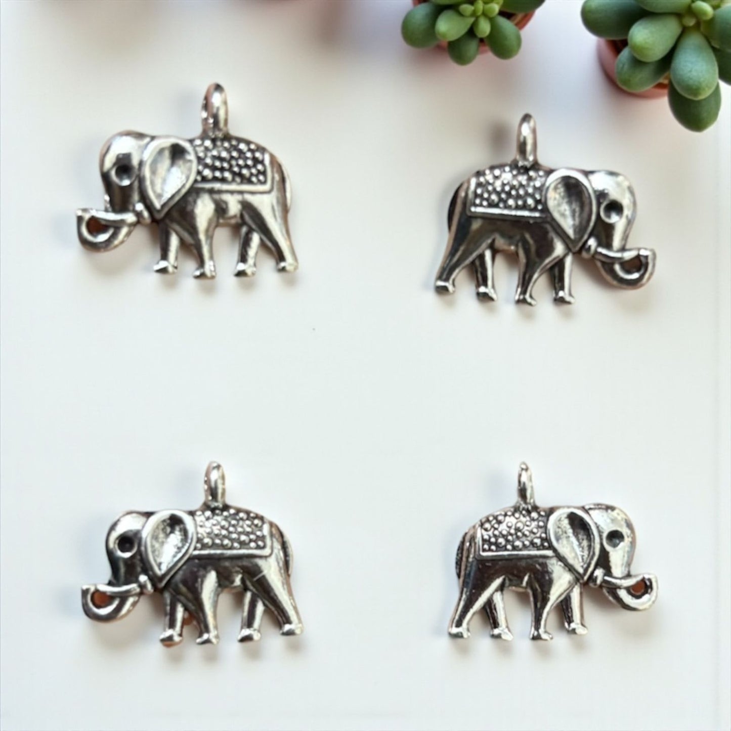 Antique Silver Elephant Metal Charm 3Pcs