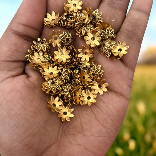 Golden Metallic Flower 10mm - Pack Of 10gms