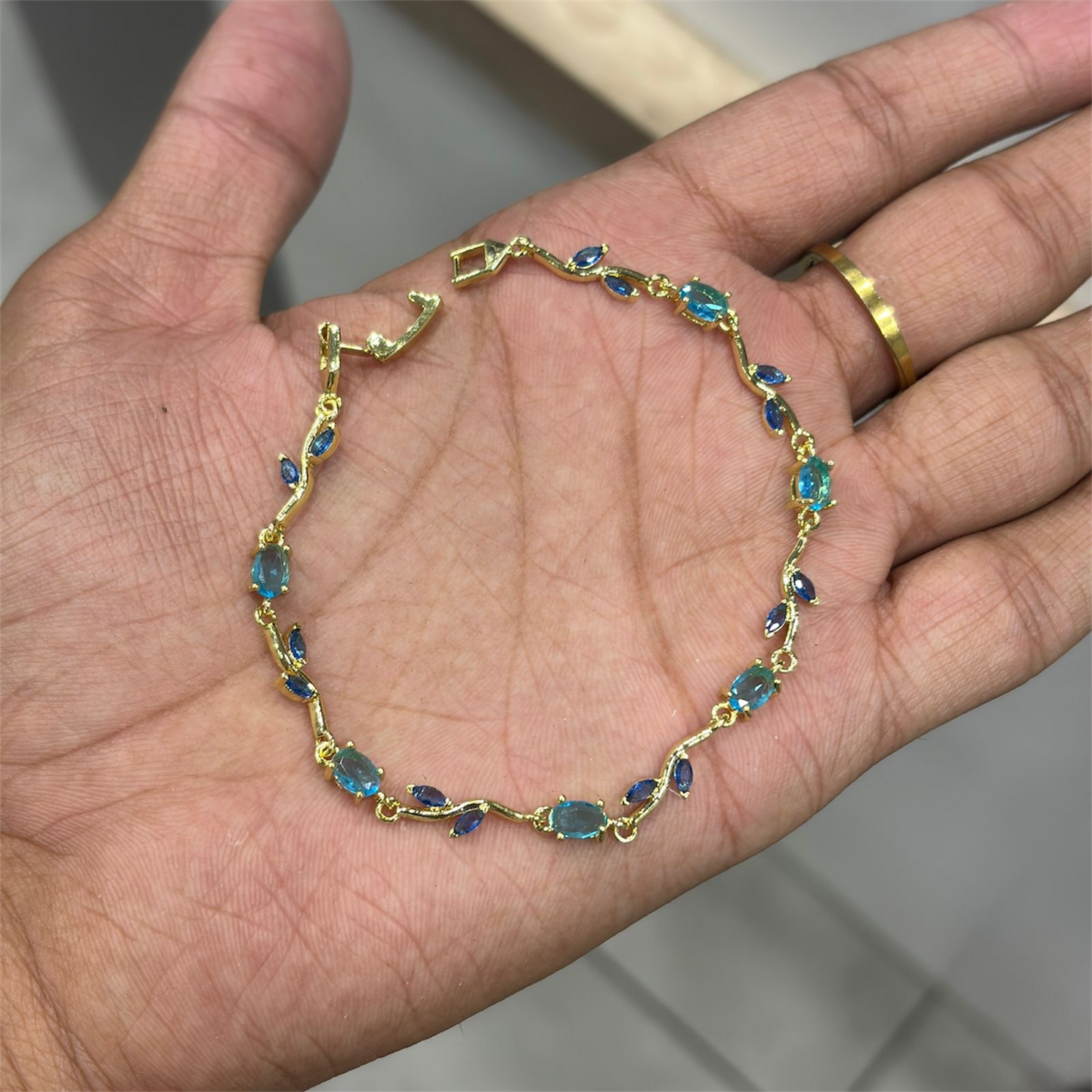 Luxury Anti-Tarnish Tulip Bracelet (Light Blue) - ATB20