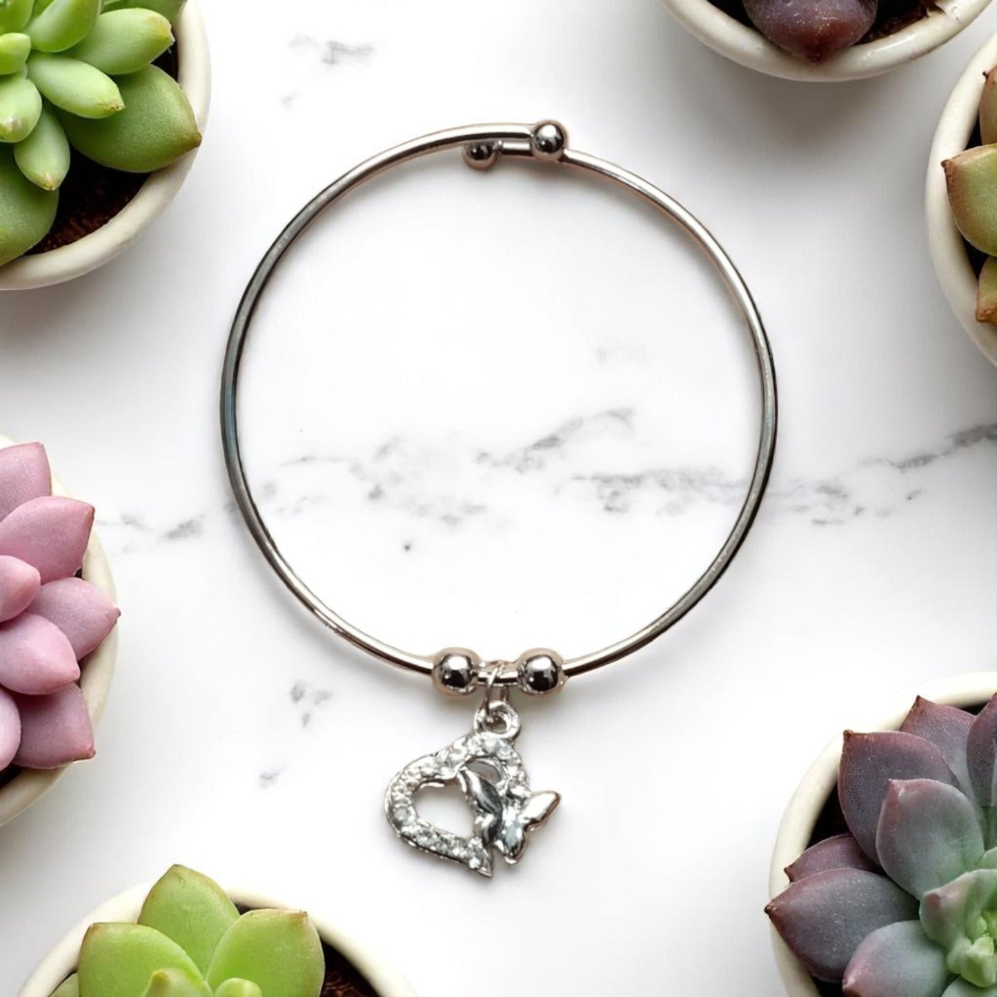 Fancy Bracelet with Black Stone Heart Petals