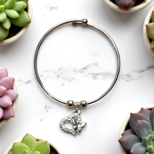 Fancy Bracelet with Black Stone Heart Petals