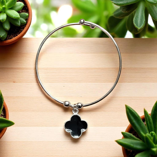 Fancy Bracelet with Black Clover Charm