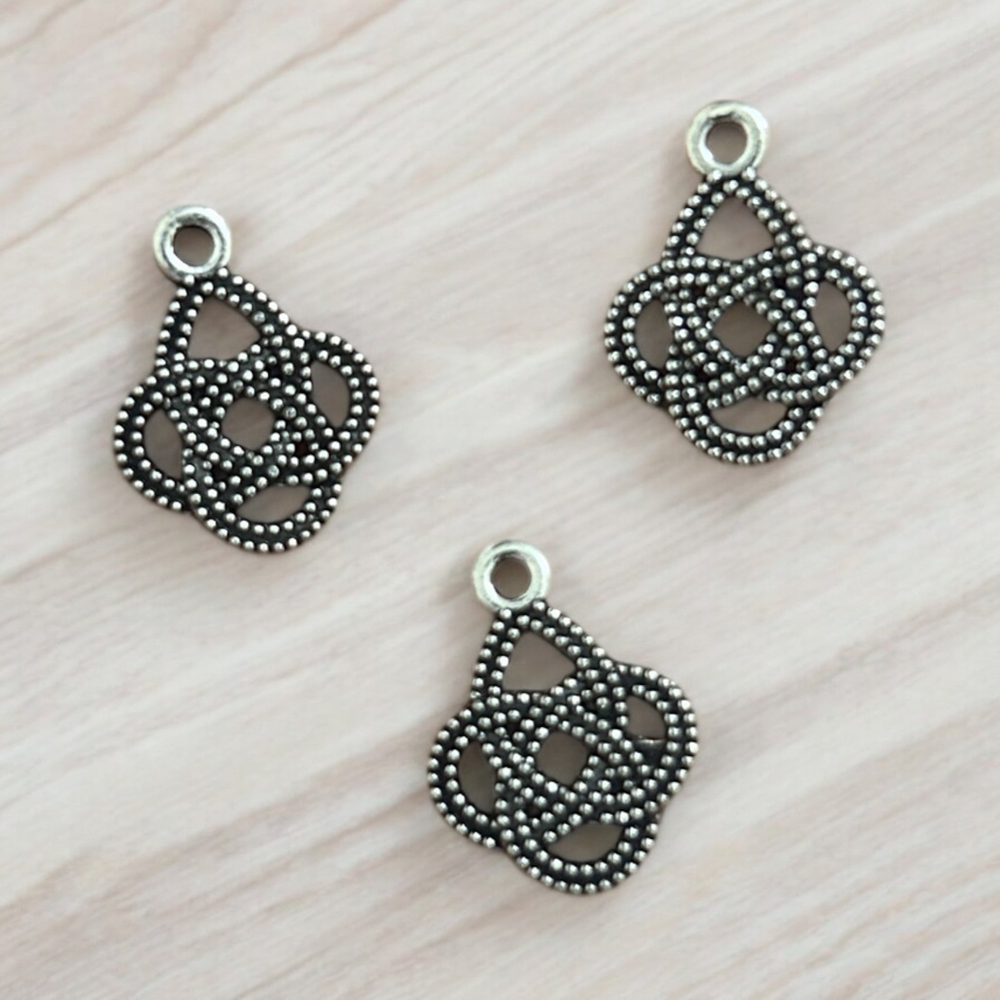 Celtic Connector Metal Charm 5pcs