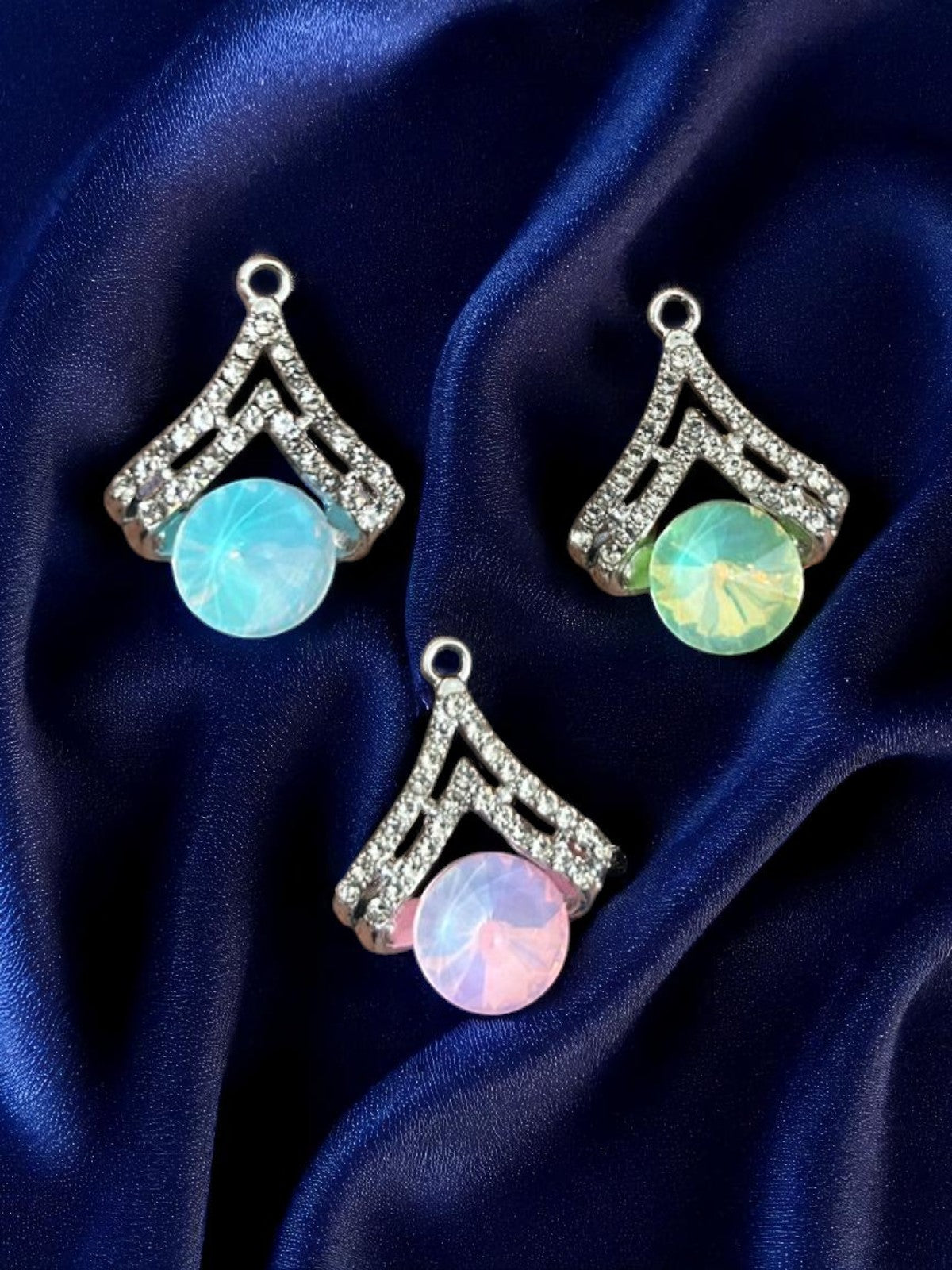 Luxury Unique Stone Charms (Mixed 1pc)