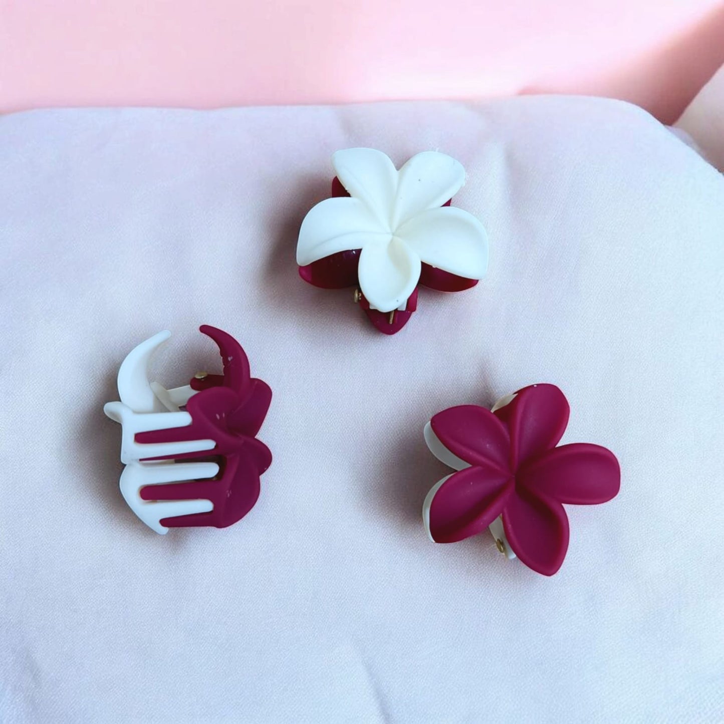 Double Shade Flower Hair Claw Clip Set (Pack of 1)
