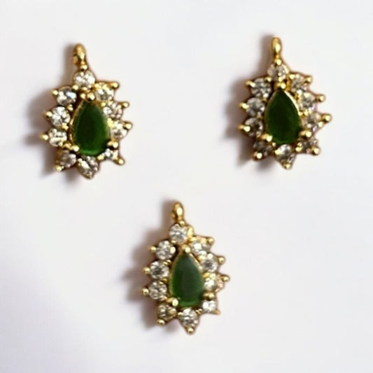 Attractive AD Stone Drop Pendant