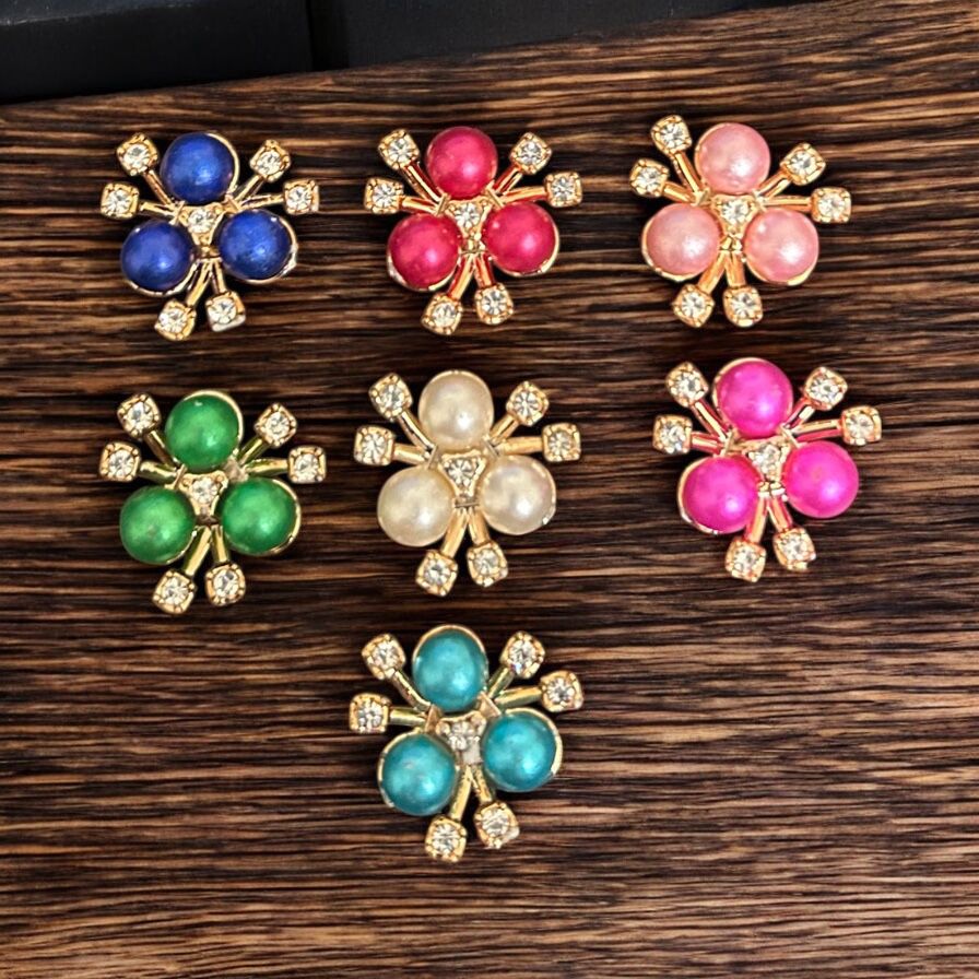 Multicolor Stitching and Pasting Pearl Flower Beads for Jewellery Making (1 piece)