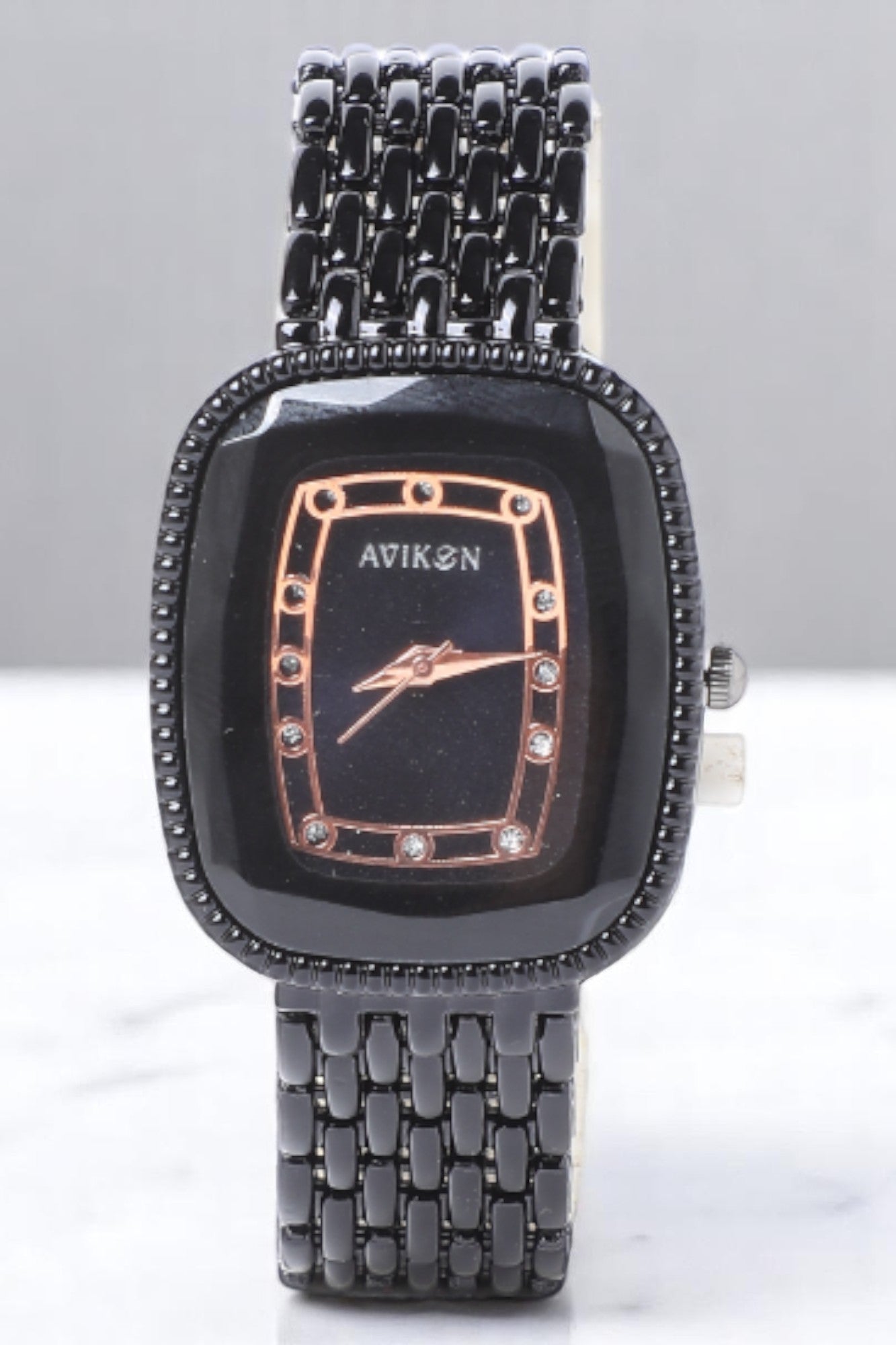 Styling Analog Chain Watch for Women