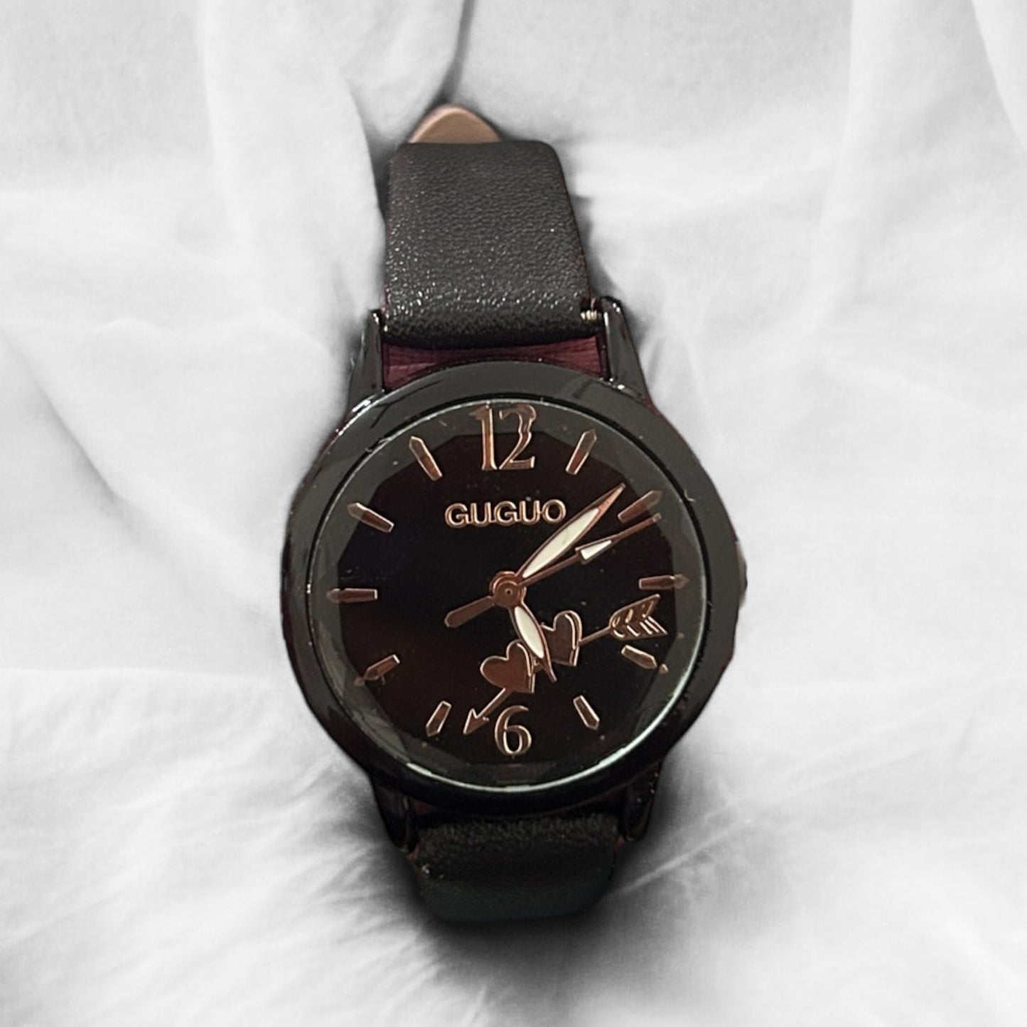 GUGUO Classic Analog Watch for Women Design #9