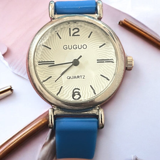 GUGUO Classic Analog Watch for Women Design #13