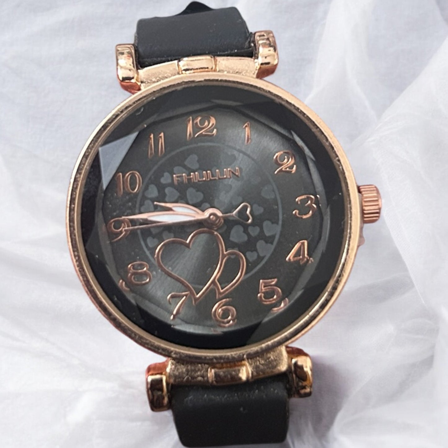 FHULUN Classic Analog Watch for Women Design #37