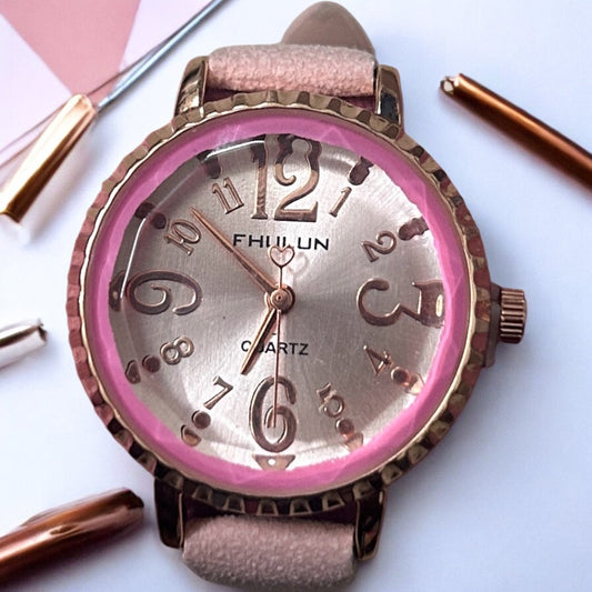 FHULUN Classic Analog Watch for Women Design #40