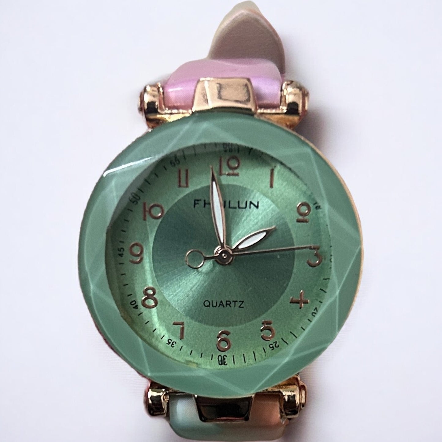 FHULUN Classic Analog Watch for Women Design #42